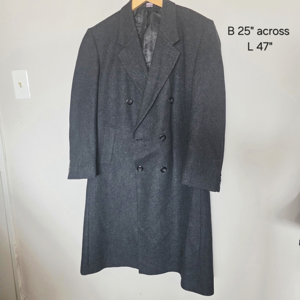 Vintage Charcoal Double-Breasted Trench Coat Boxy Mens Coat Fit